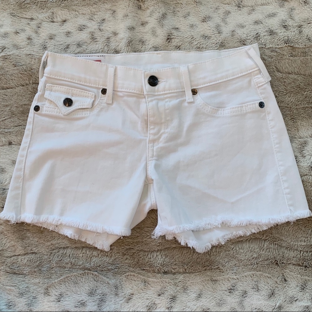 True Religion Keira cut off shorts size 25